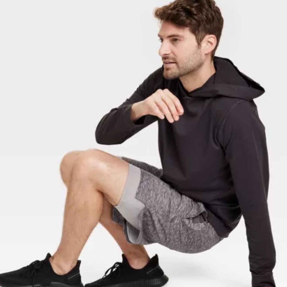 7" sport shorts